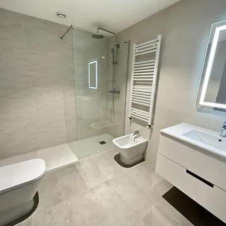 Jacinto Benavente 15, 4a Con Parking Gratis By Ybh Appartement
