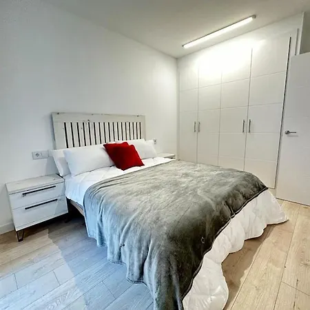 アパート Jacinto Benavente 15, 4a Con Parking Gratis By Ybh